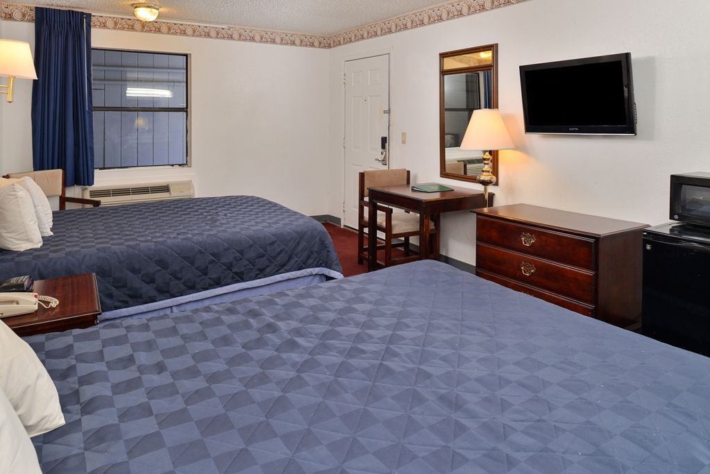Americas Best Value Inn El Reno Habitación foto
